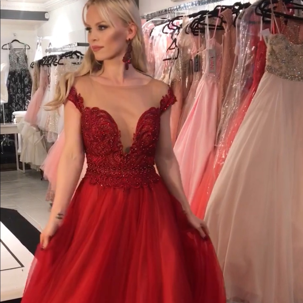 Sherri Hill Red dress
